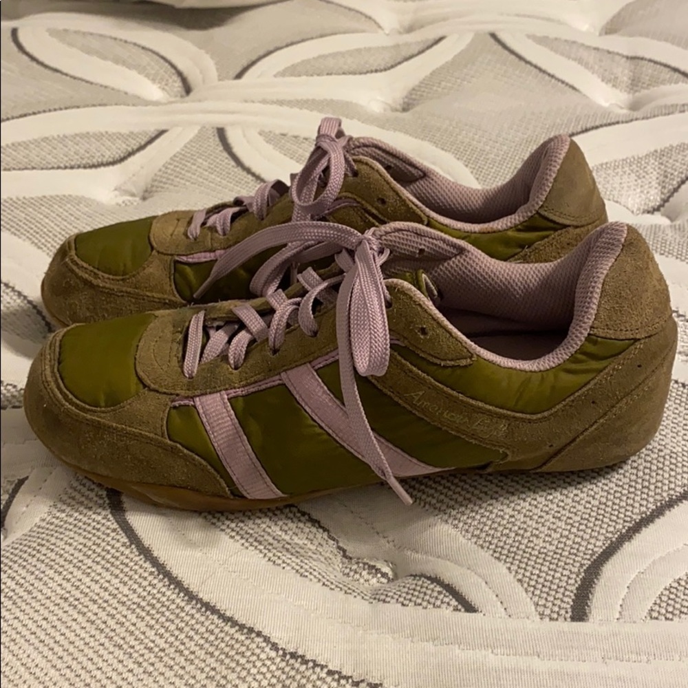 *Final Price* AE green and purple low top sneakers